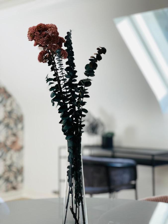 The Florestia Magnificent Renovated Loft 阿姆博斯 外观 照片