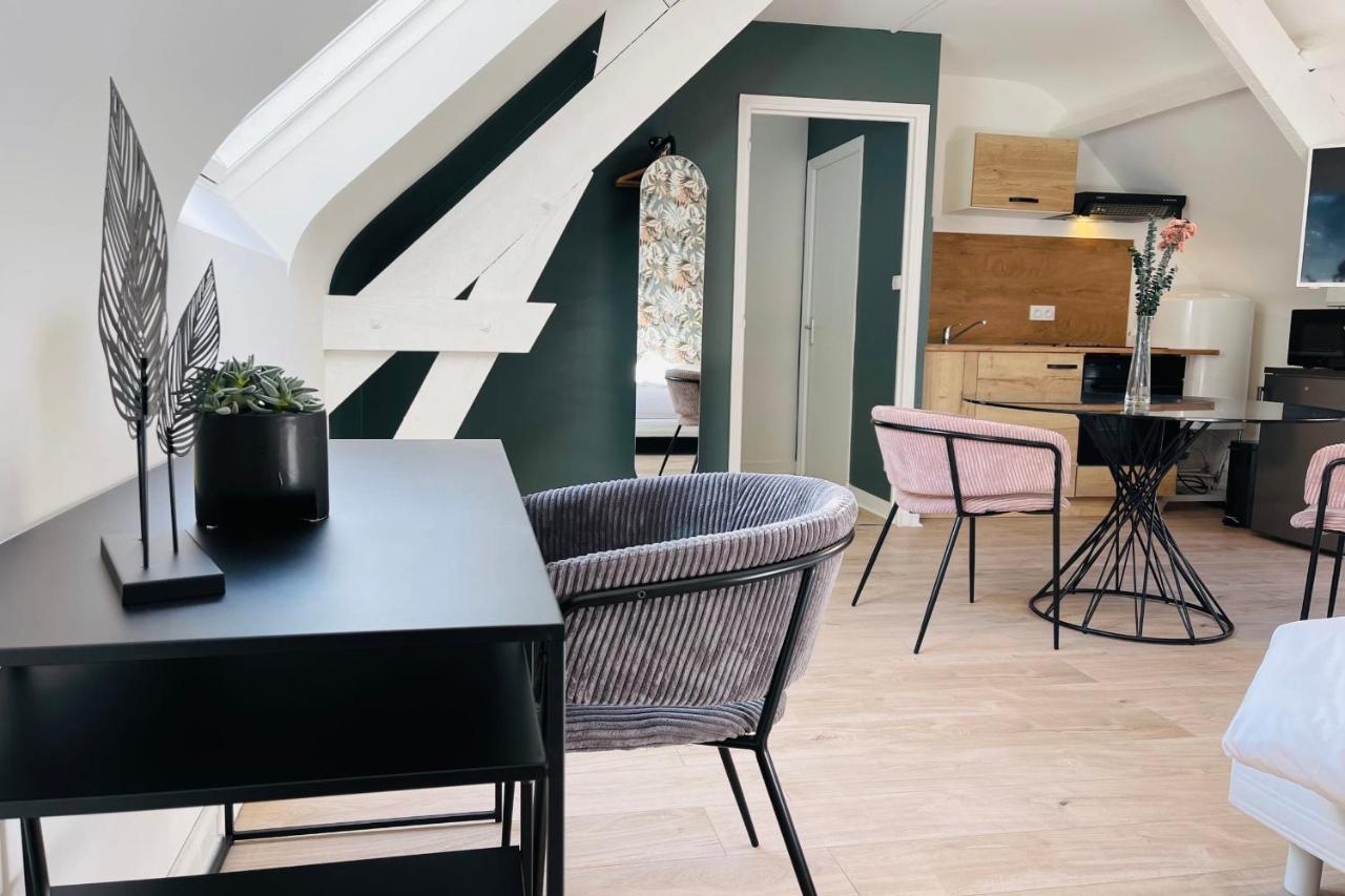 The Florestia Magnificent Renovated Loft 阿姆博斯 外观 照片